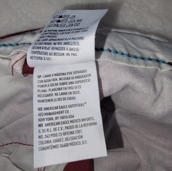 American Eagle Outfitters Red Flat Front Chino Shorts - Picture 6 of 10